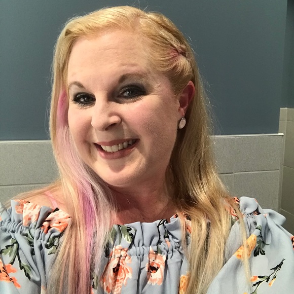 Meet your Posher, Randa - Picture 1 of 1